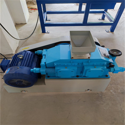 φ250 × 150 Mpg ห้องปฏิบัติการ Rock Crusher Roller Mill Machine